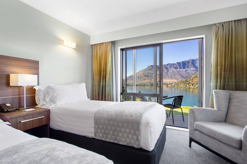 ホリデイ イン クイーンズタウン フランクトン ロード バイ IHG 写真