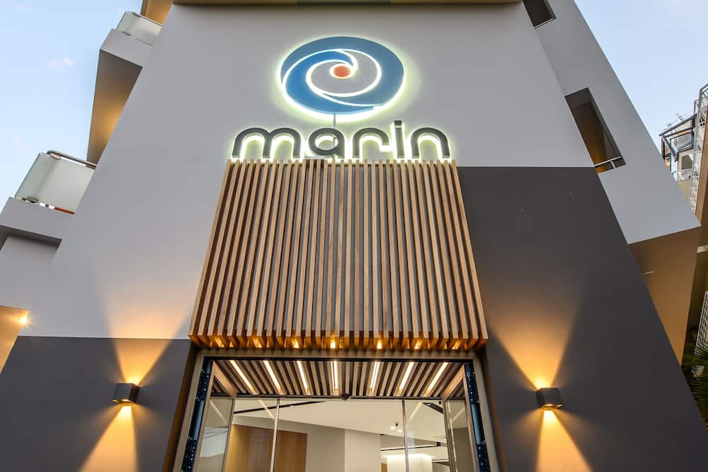 マリン ホテル 写真