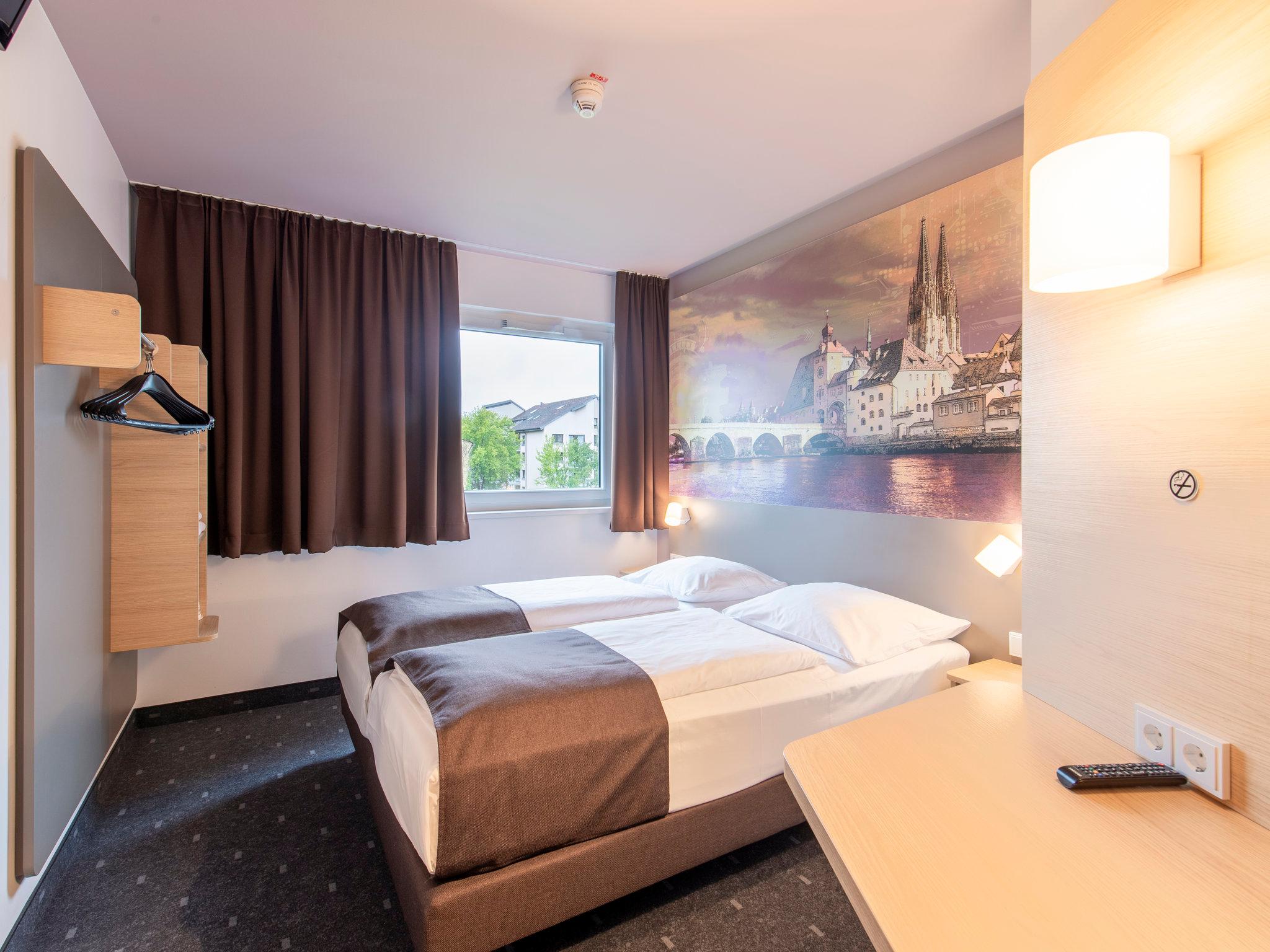 B&B HOTEL Regensburg-City 写真