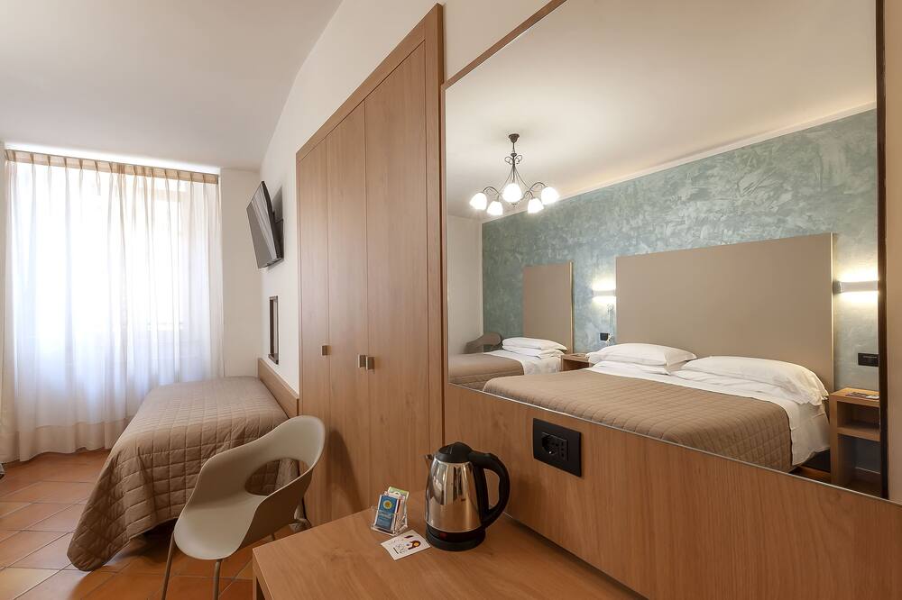 ホテル ソーレ 写真