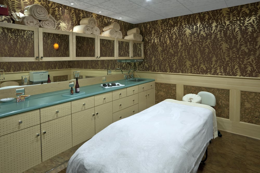 ステージ ネック イン 写真