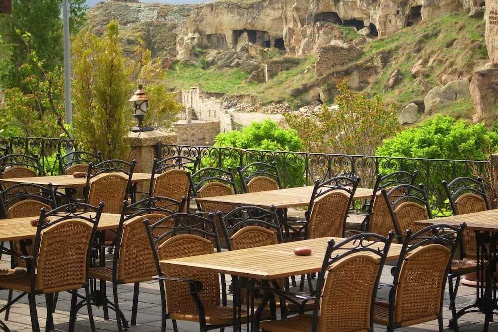 ユスフ イギトル コナギ - スペシャル クラス 写真