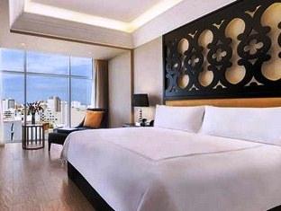 ヒルトン リマ ミラフローレス 写真