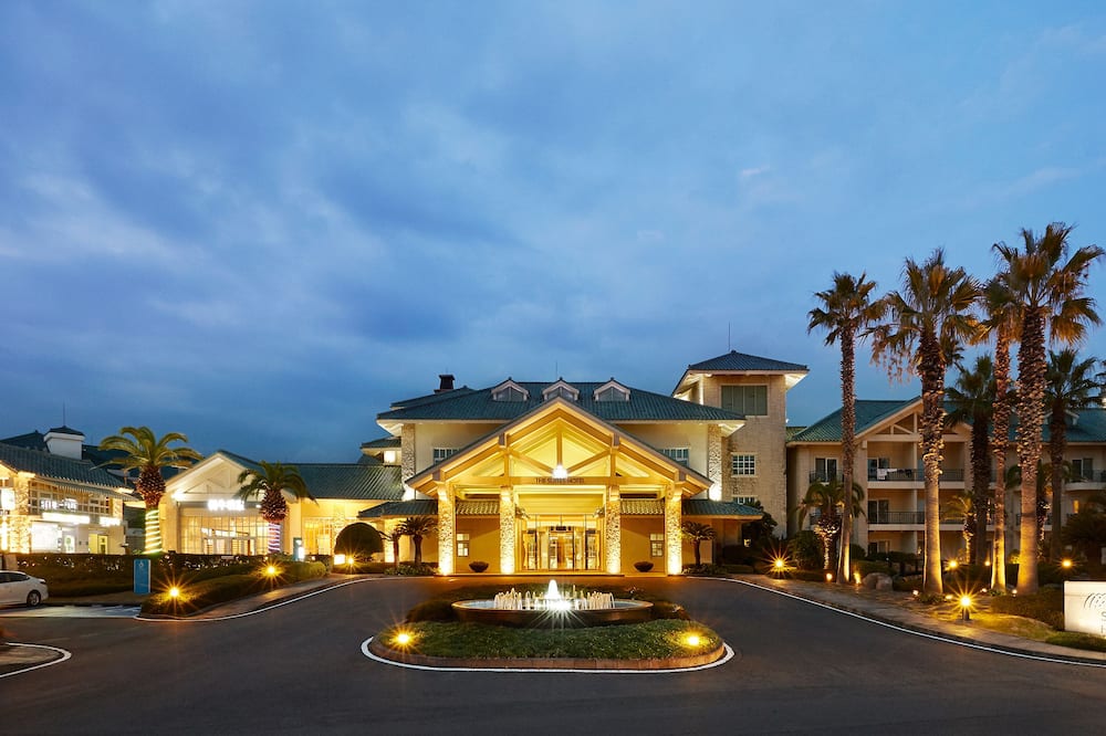 ザ スイーツ ホテル チェジュ 写真