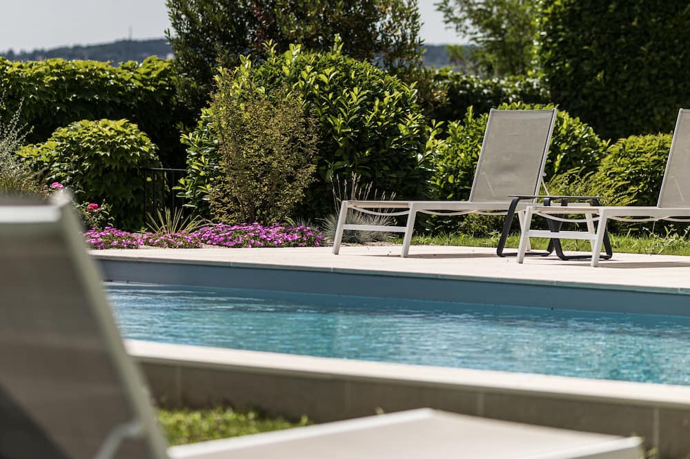 Ermitage De Corton - Teritoria 写真