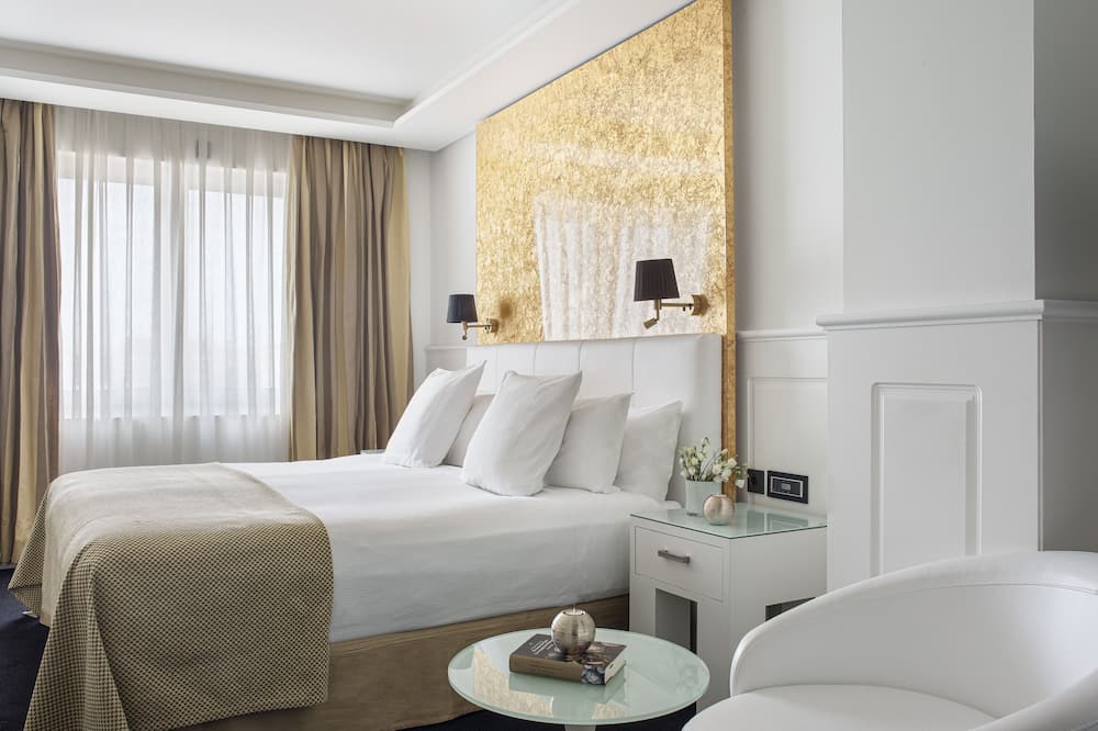 ホテル コロン グラン メリア 写真