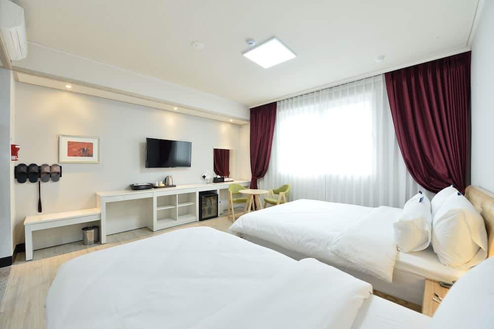 クァンジュ ツーリスト ホテル 写真