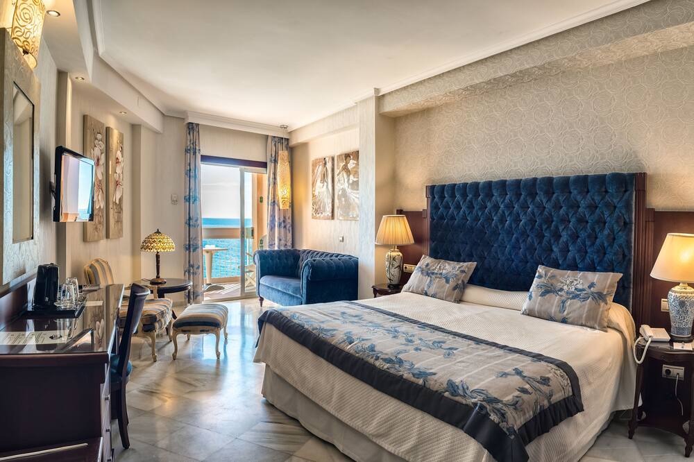 ホテル バルコン デ ヨーロッパ 写真