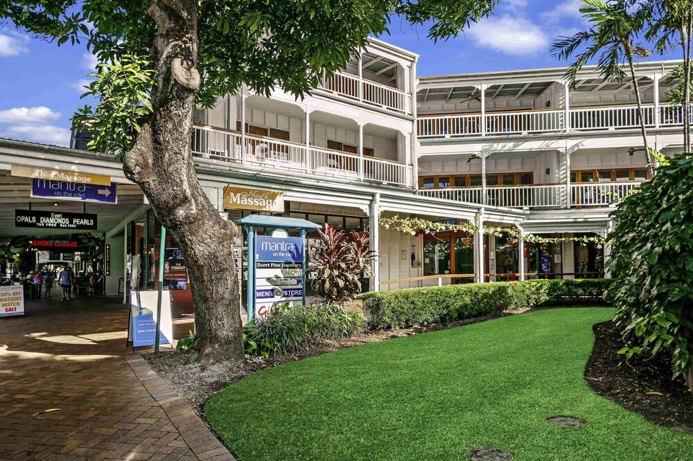 マントラ オン ザ インレット ポート ダグラス 写真