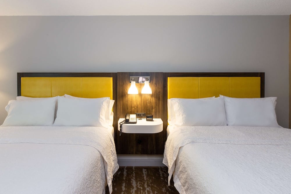 ハンプトン イン & スイーツ ローリー/キャリー I-40  PNC アリーナ 写真