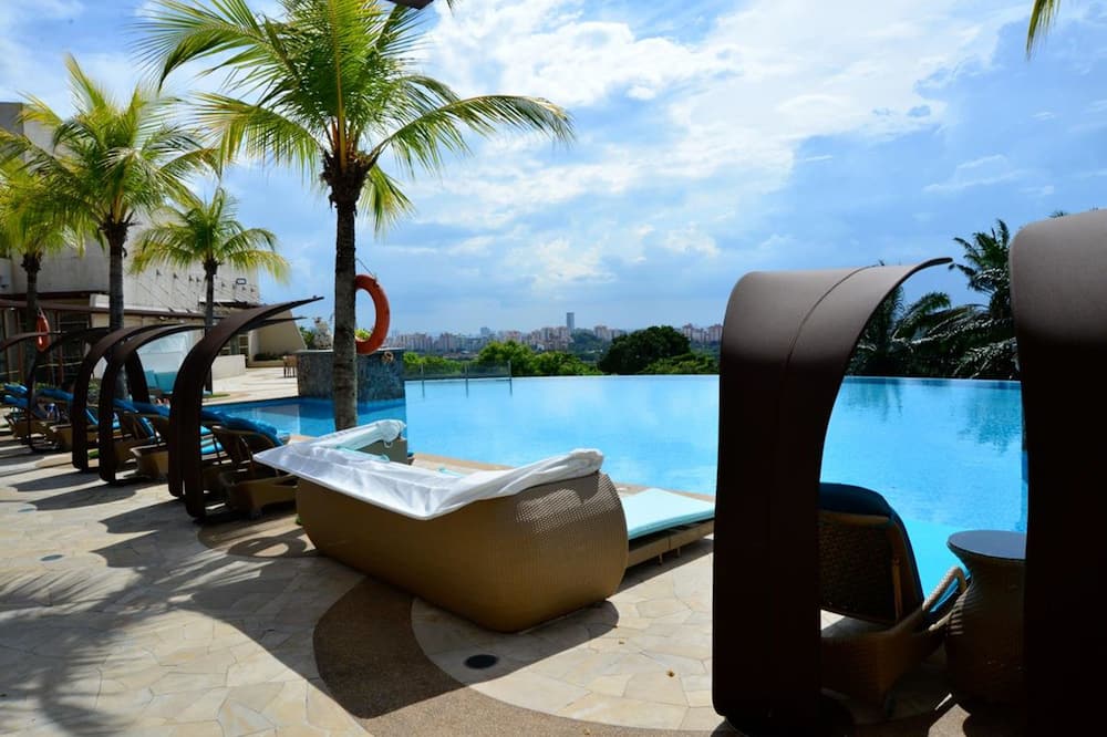 パレス グランデ ホテル 写真