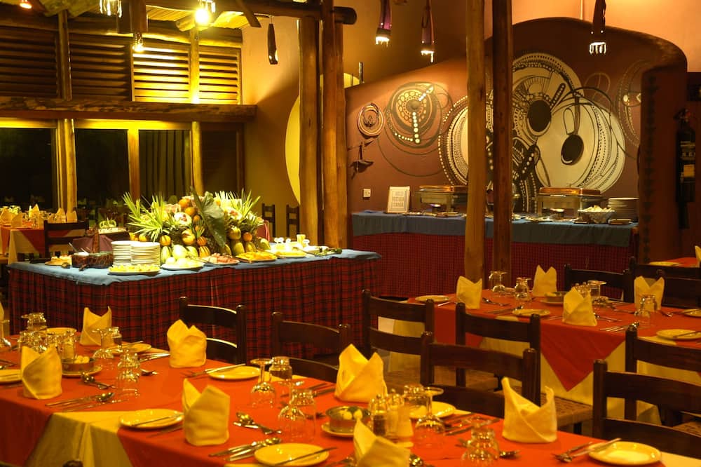 アンボセリ セレナ サファリ ロッジ 写真