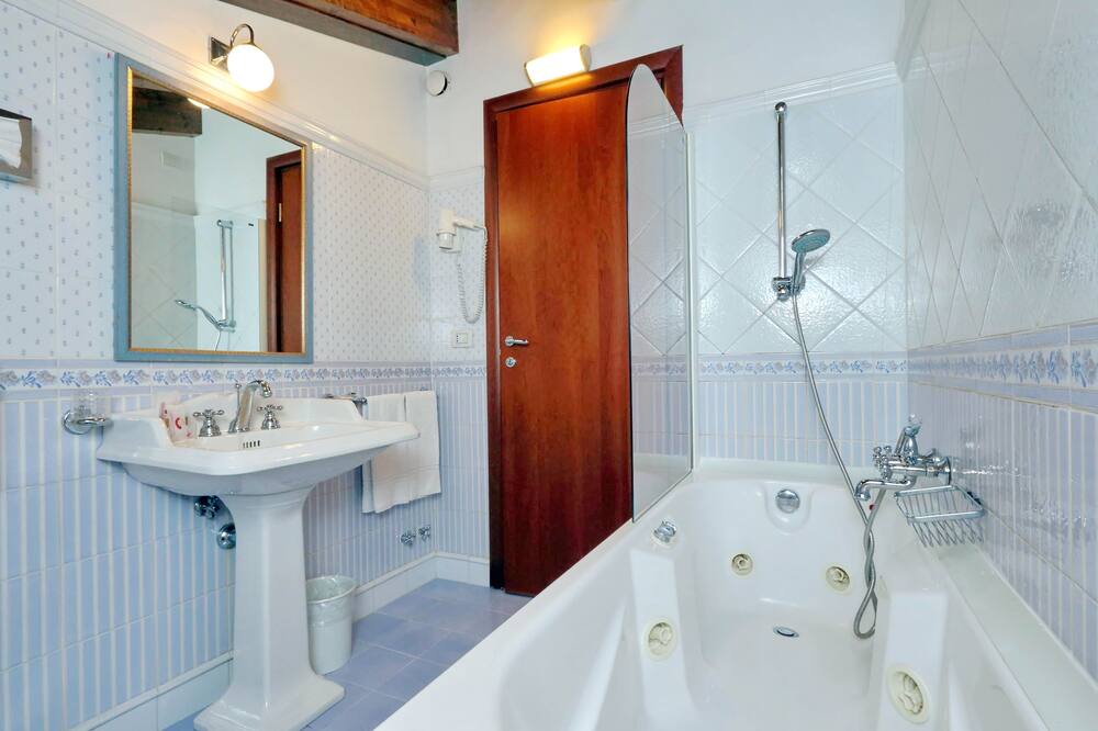 カメリア ホテル 写真