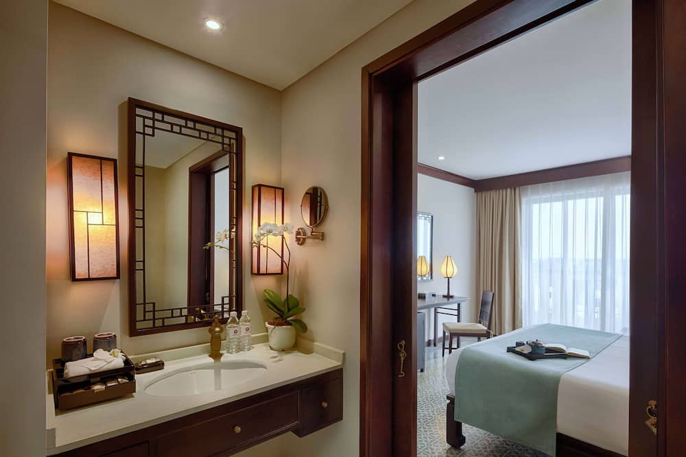 ウィンダム ガーデン ホイアン クアダイ ビーチ 写真