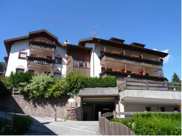 Hotel Fortuna 写真