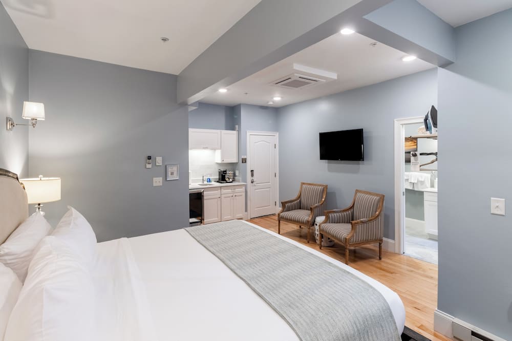 ザ アウトルック イン 写真