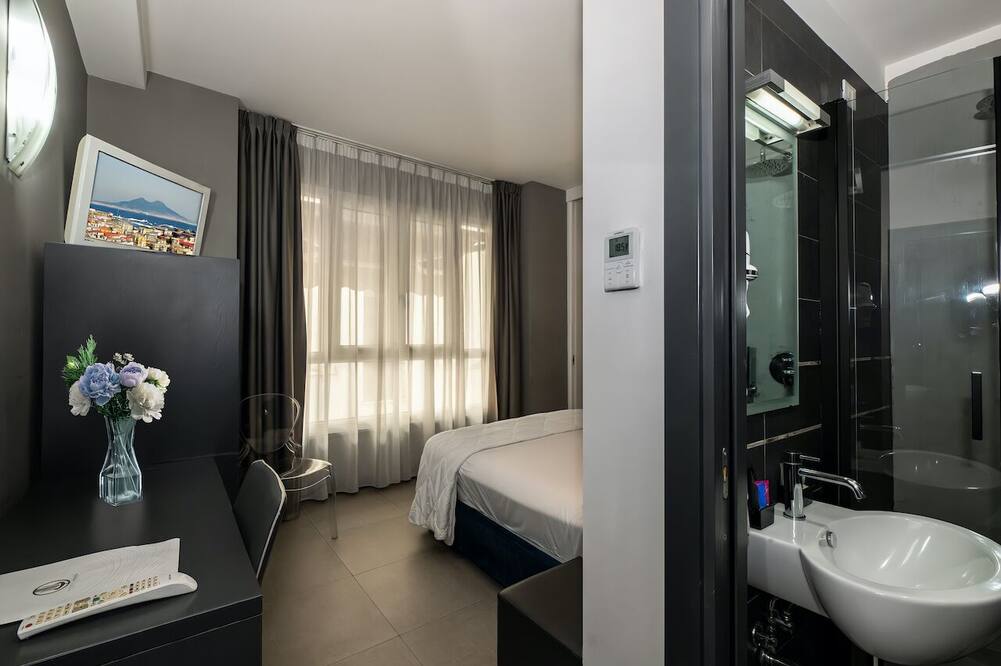 ゴールデン ホテル 写真