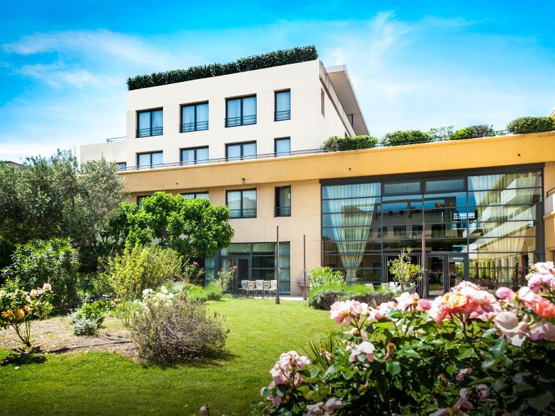 アヴィニョン グラン ホテル 写真