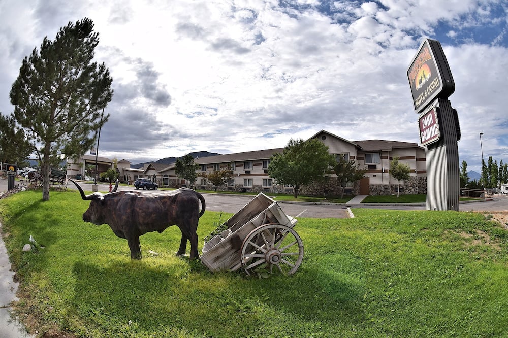 プロスペクター ホテル&カジノ 写真