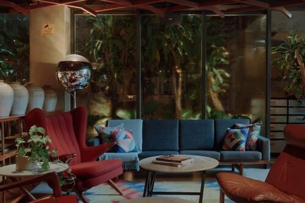 コセンダ ホテル 写真