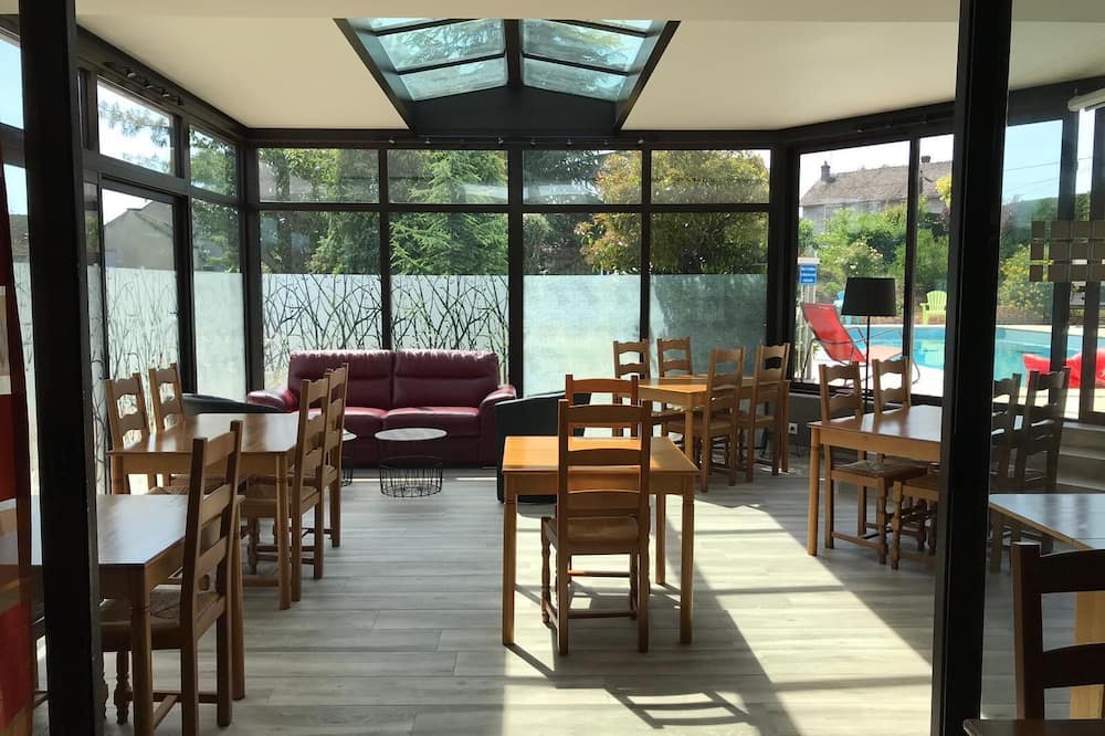 Le Brit Hotel Dak Hotel 写真