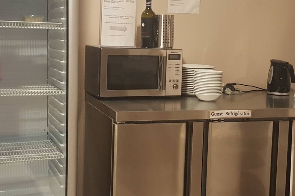 ホテル ヴァン ゴッホ 写真