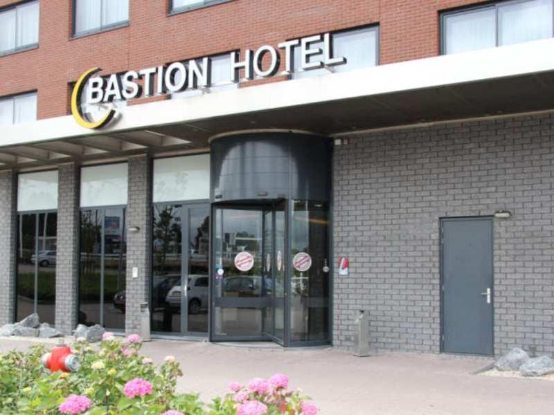バスティオン ホテル ヴラールディンゲン 写真