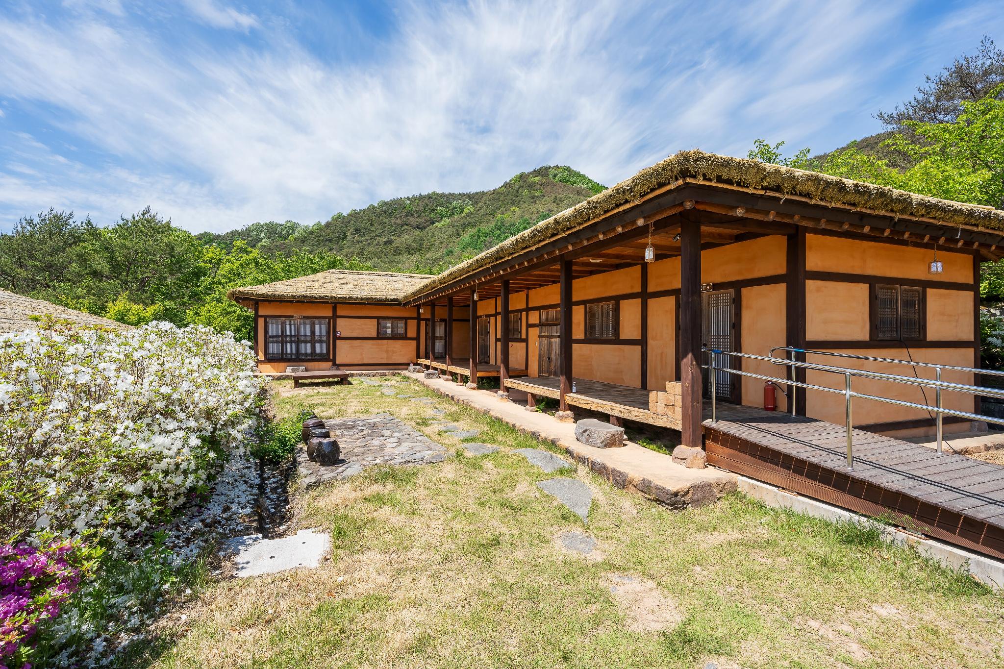 yongyang sanchon saenghwal chaehum maeul pension 写真