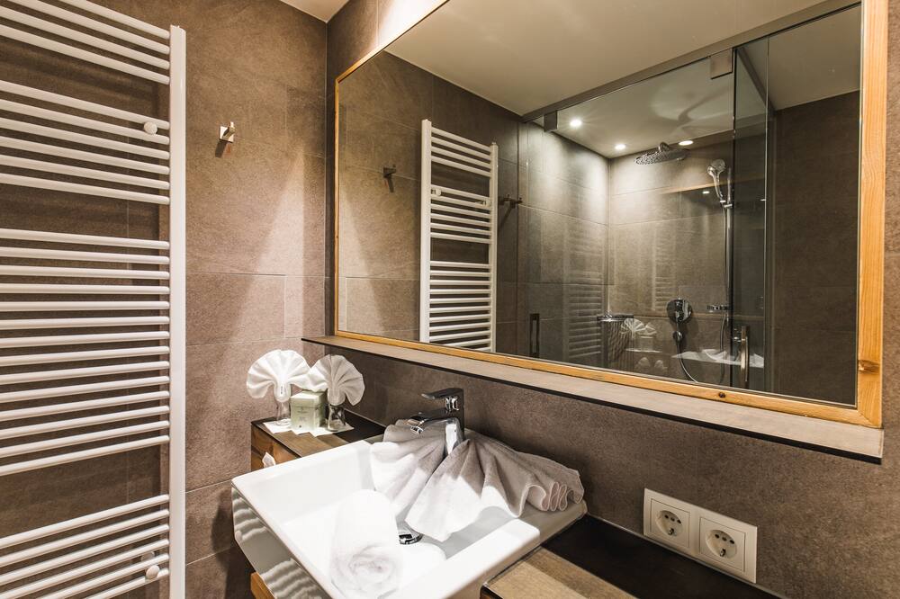 Hotel Vier Jahreszeiten 写真