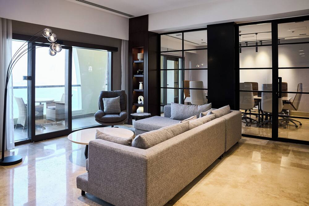 アムワジ ロタナ ジュメイラ ビーチ 写真