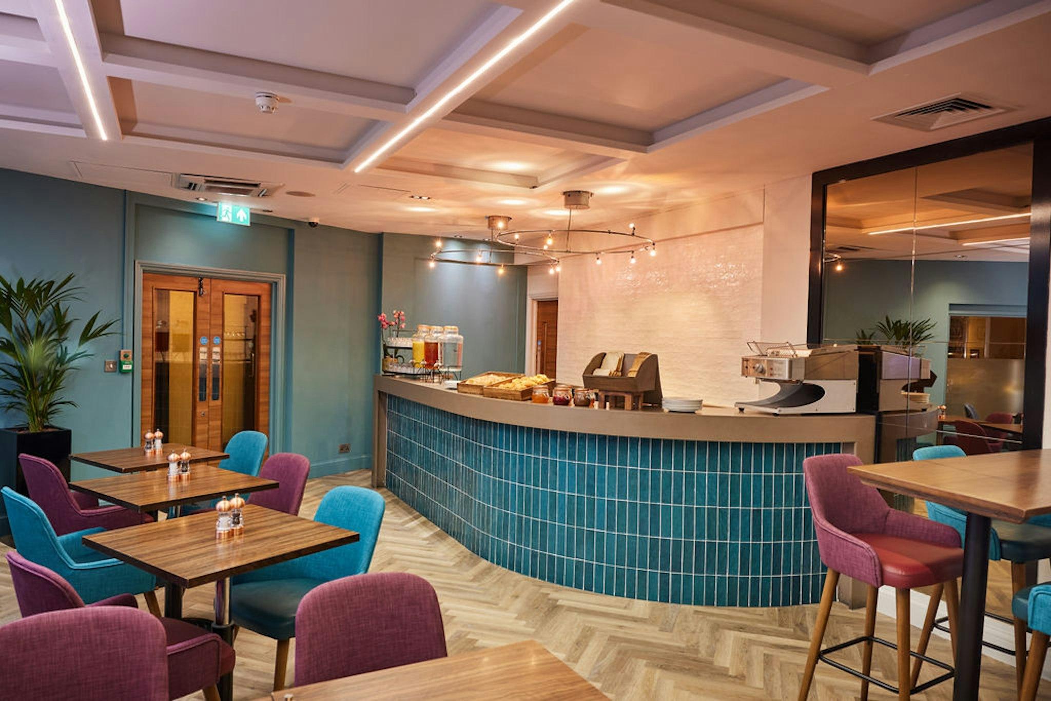 シッスル ロンドン ピカデリー 写真