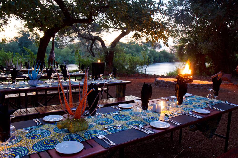 アヴァニ ヴィクトリア フォールズ リゾート 写真