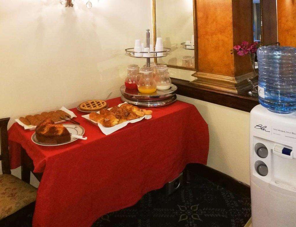 ホテル ヴィラ デレ ローズ 写真