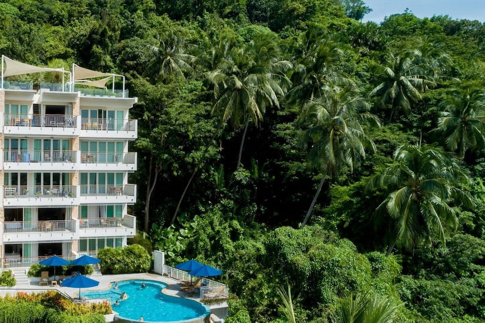 ザ パーク スリン サービスド アパートメンツ バイ リサバ 写真