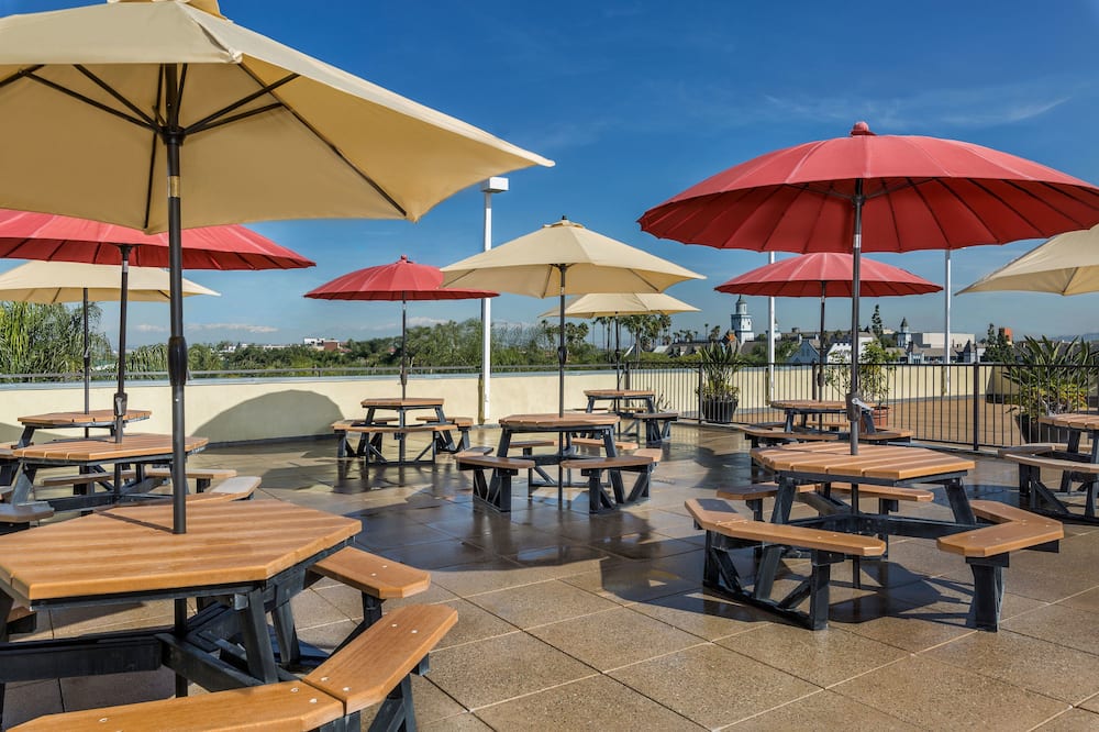 デザート パームス ホテル&スイーツ 写真