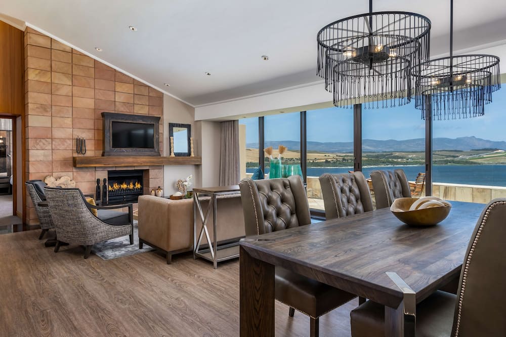 アラベラ ホテル ゴルフ & スパ 写真