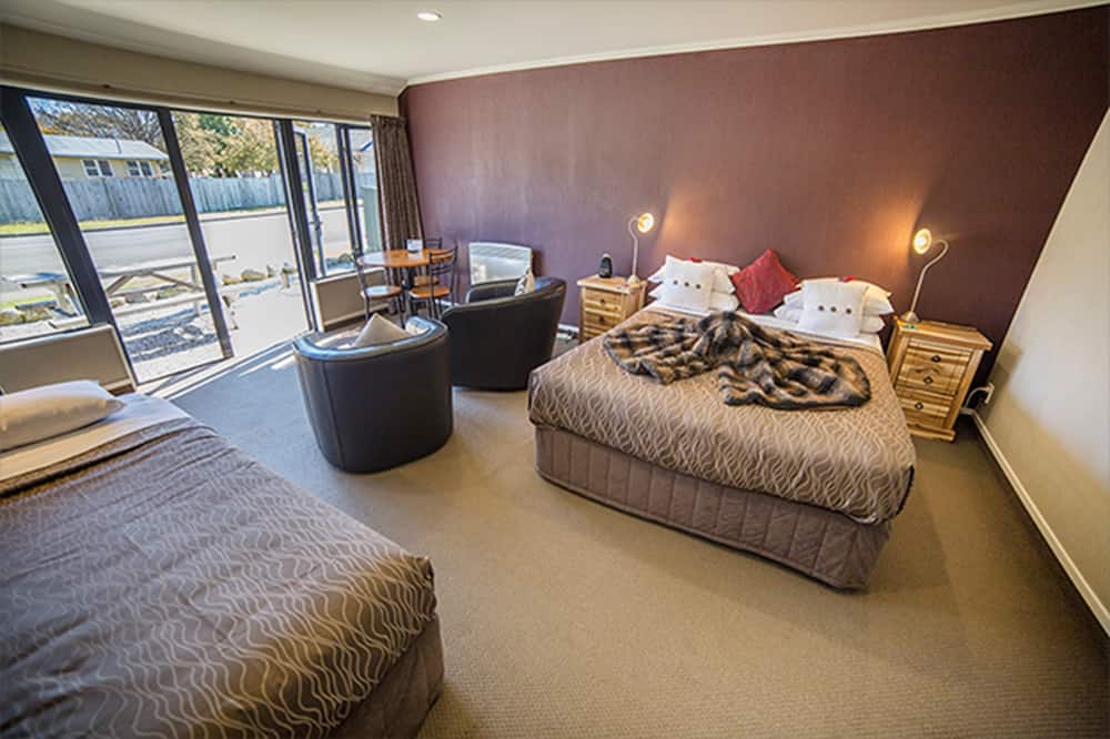 レイクフロント ロッジ 写真