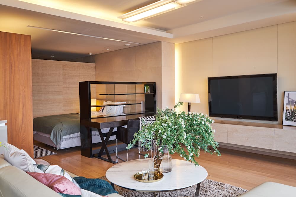 ザ クラシック 500 エグゼキュティブ レジデンス ペンタズ 写真