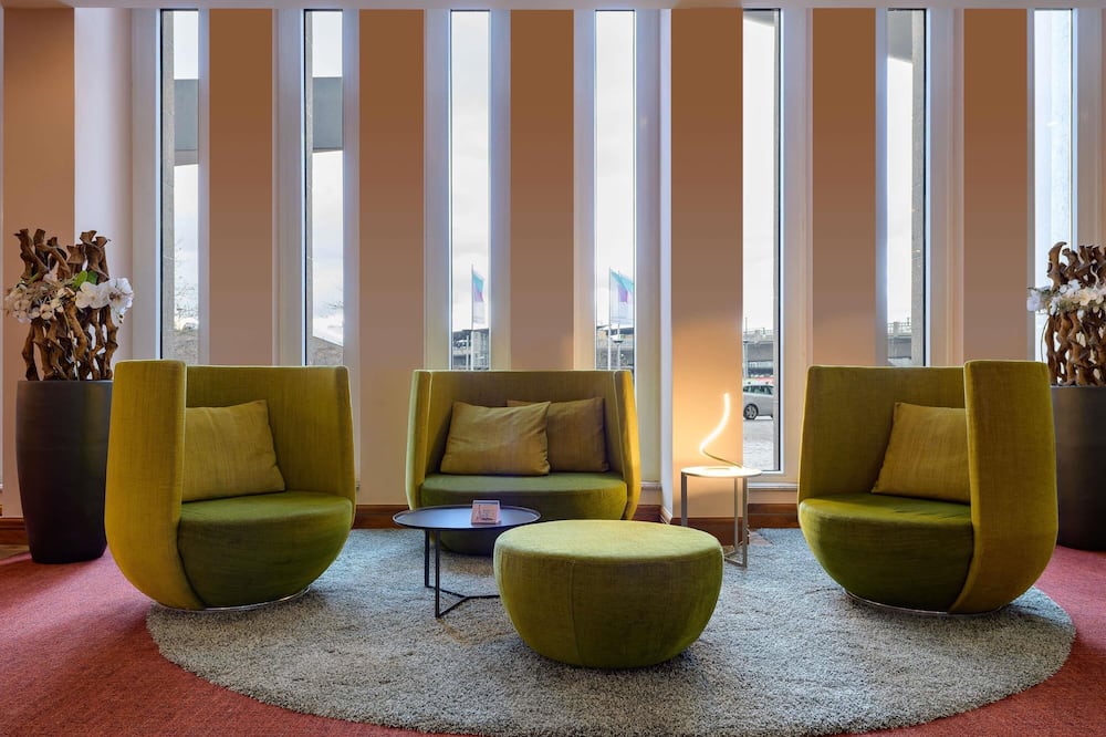 ノボテル フライブルク アム コンツェルトハウス 写真