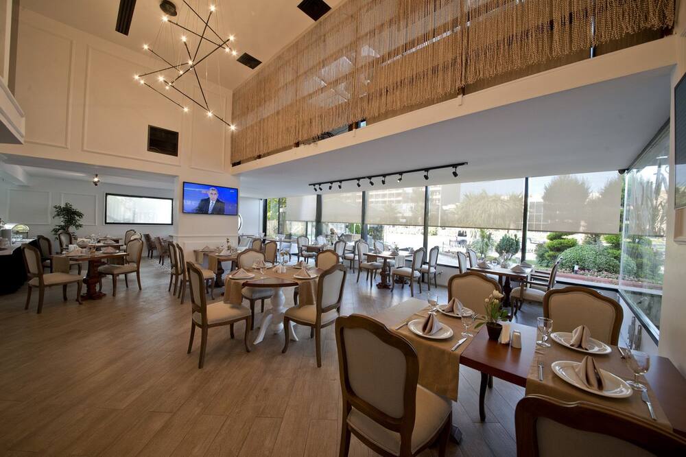 North Point Hotel 写真