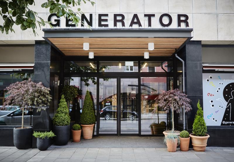 ジェネレーター ストックホルム 写真