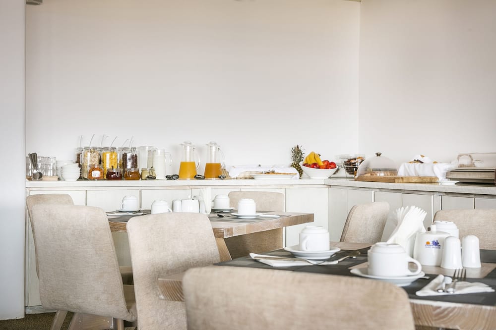 イリオ マリス 写真