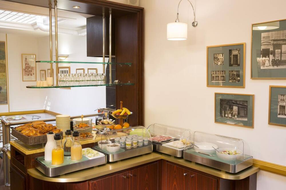 ホテル デュ レバント 写真