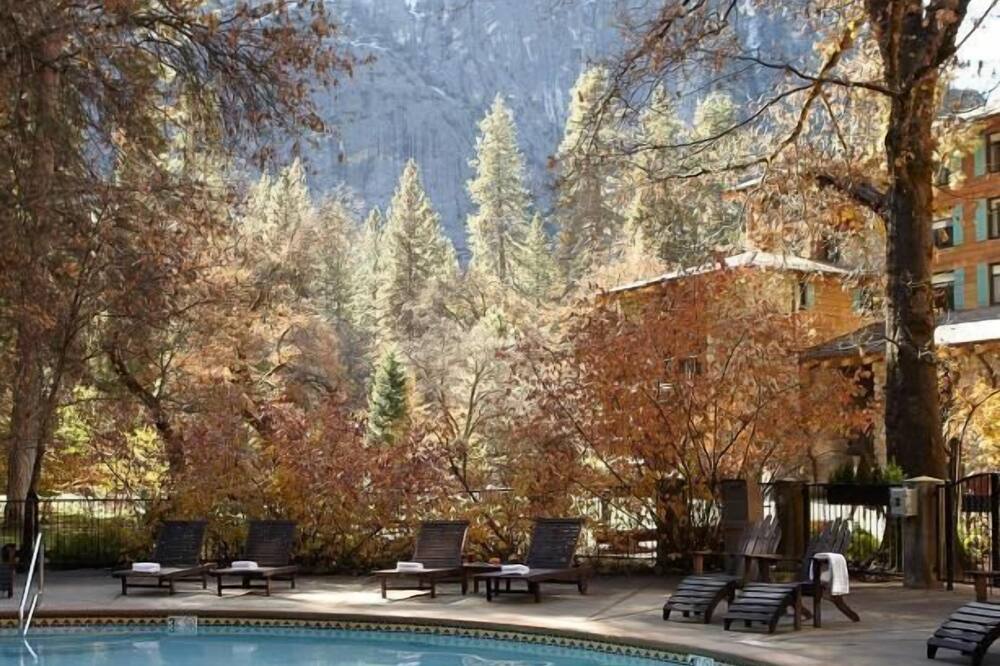 ジ アワニー 写真