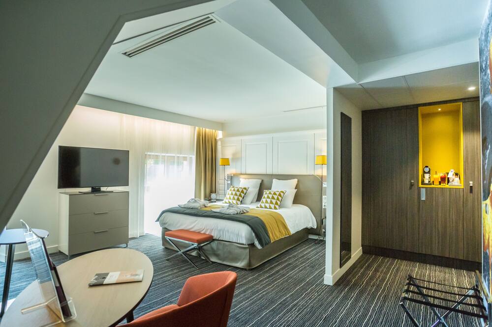 Hotel de Bourbon Mercure Bourges 写真