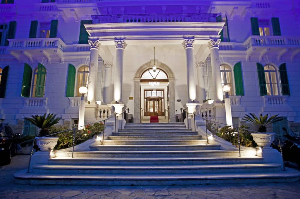 グランド ホテル & デス アングライス 写真