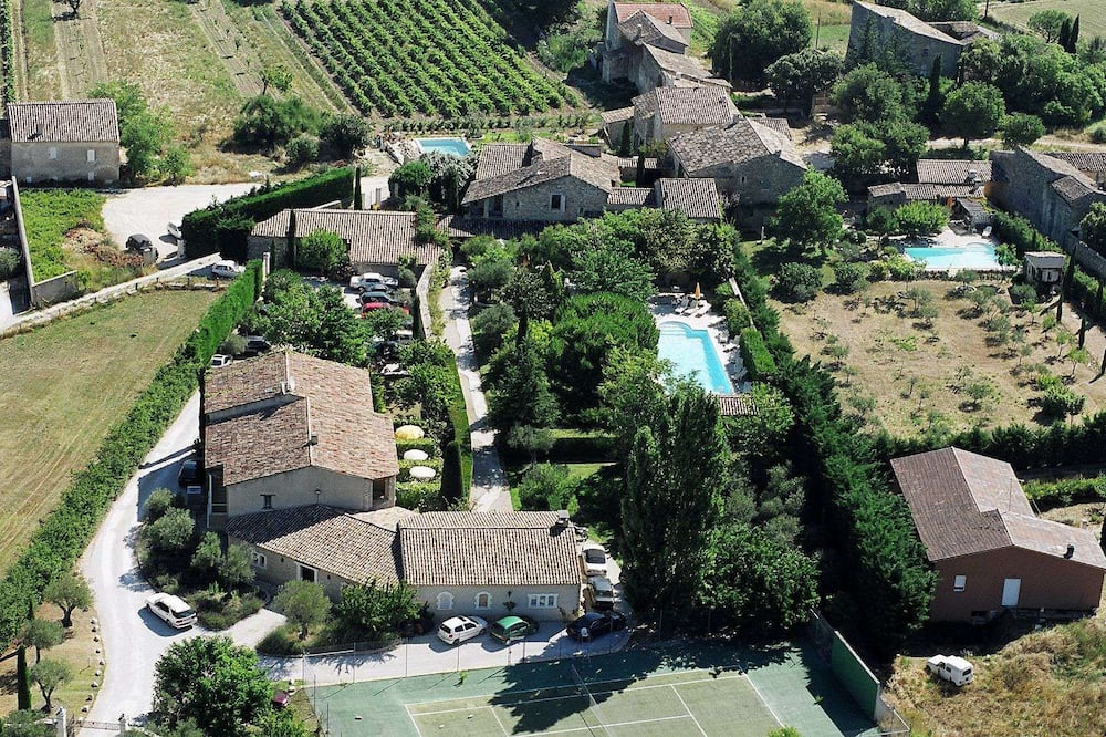 オステルリー ル ロワ ソレイユ 写真