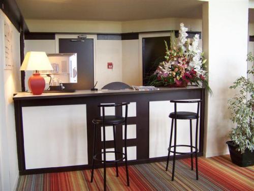 オテル イン デザイン シャルトル レスト ノボ 写真