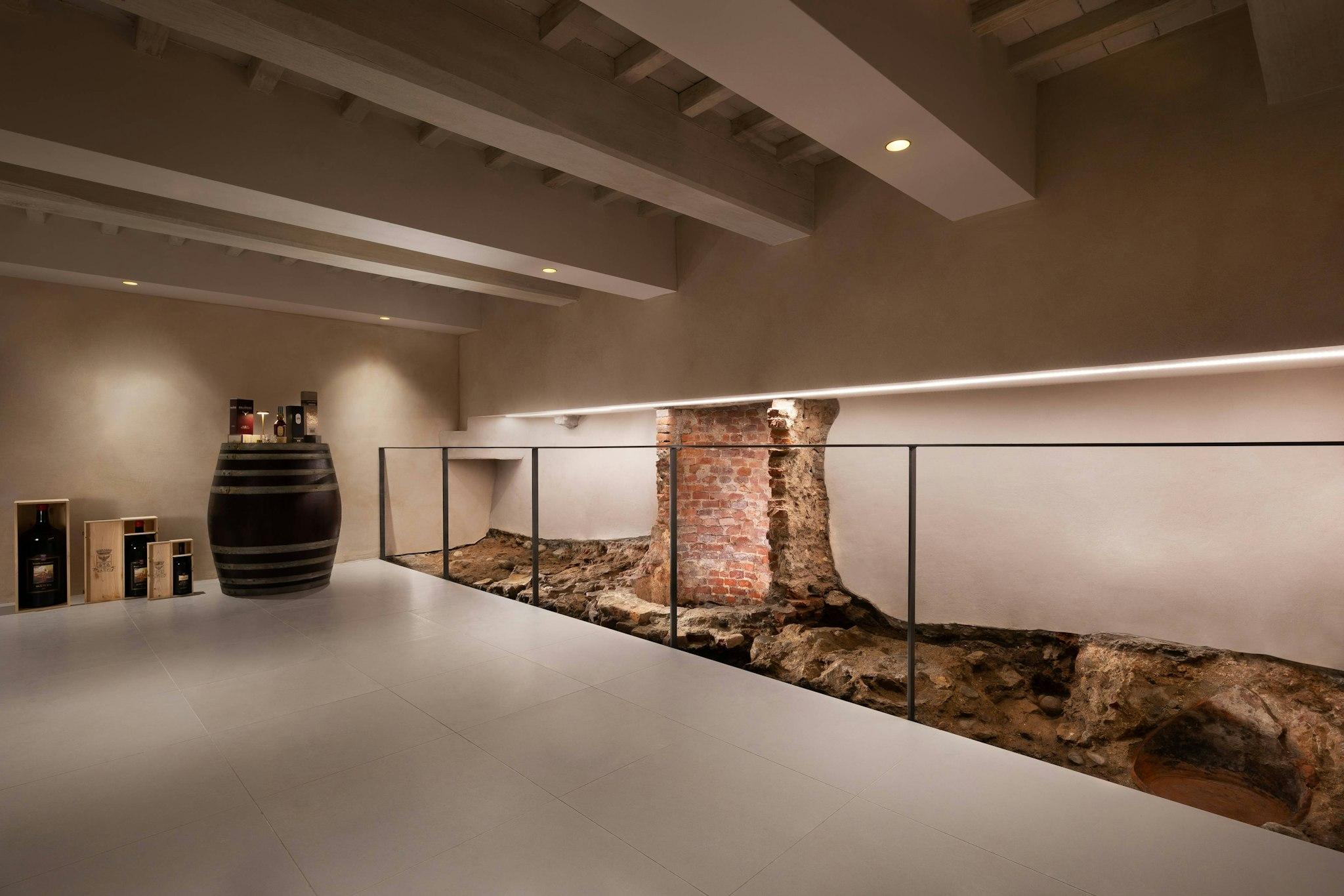 Grand Universe Lucca, Autograph Collection 写真