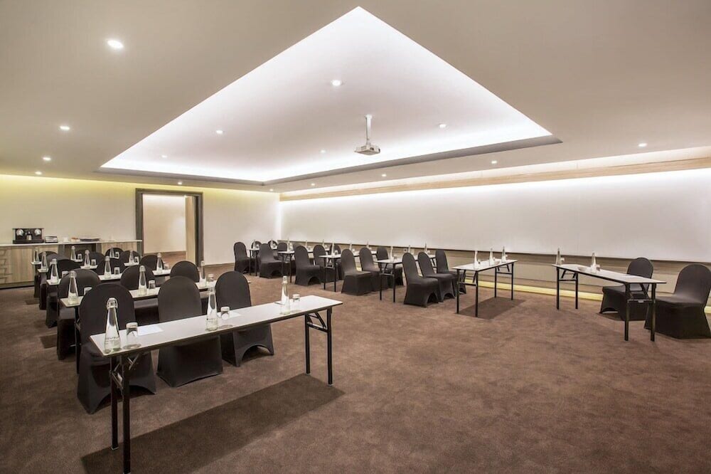 Sun City Hotel and Casino 写真